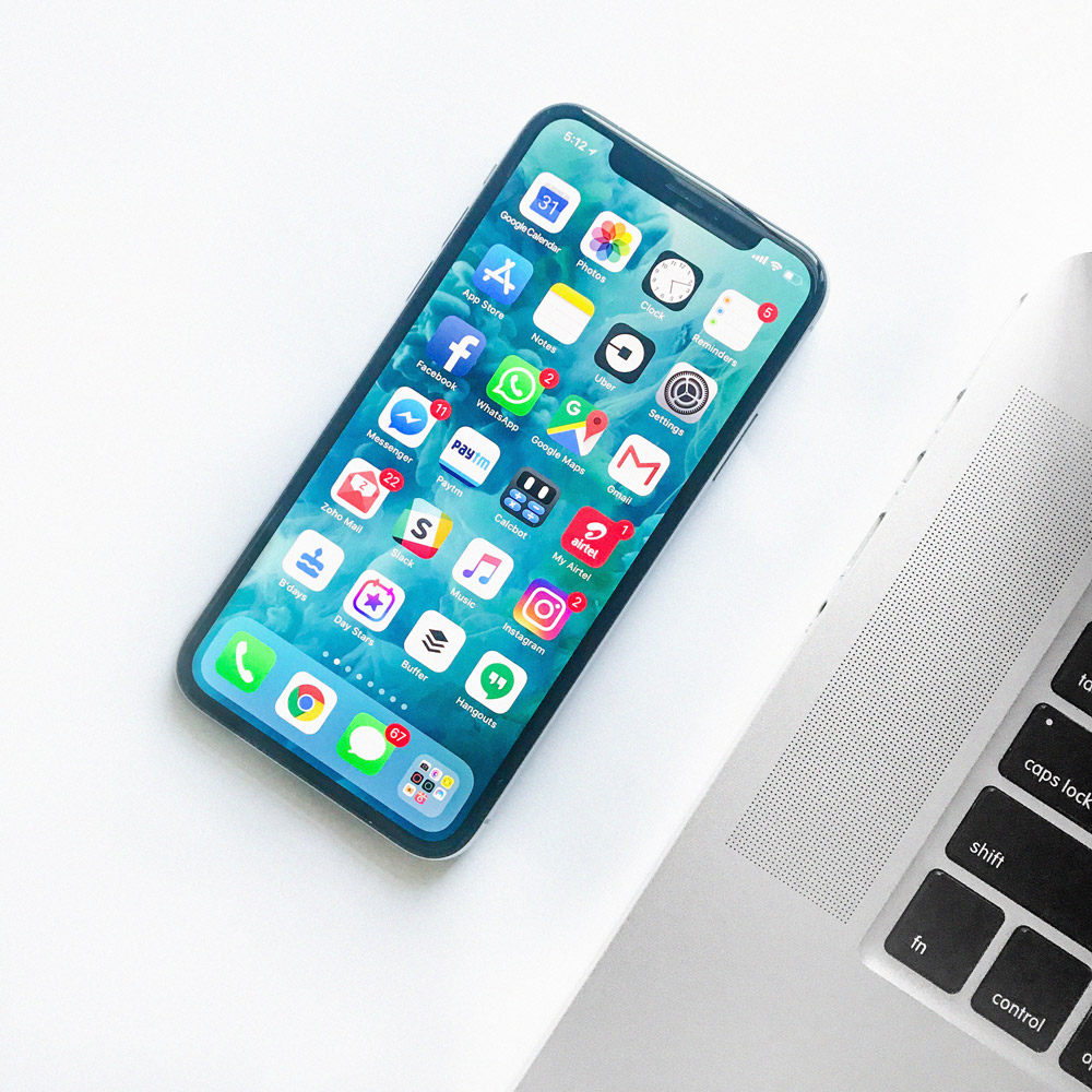 Corporate Design Agentur in München User Experience Ansicht von Benchmark Design | Design Agentur München ✅