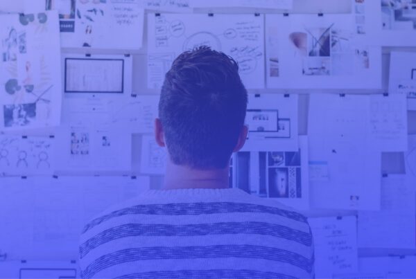 Corporate Design Agentur in München Designagentur analysiert Unternehmen und Prozesse